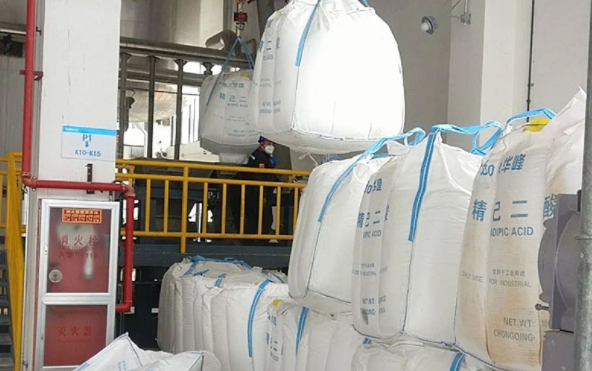 固体散料转运过程中产生大量粉尘污染怎么解决？